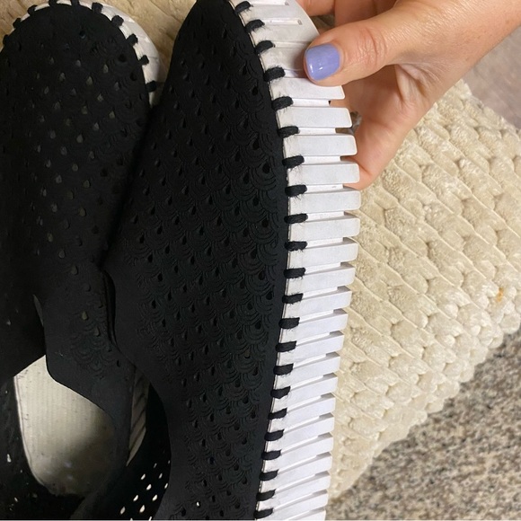 ILSE JACOBSEN Tulip 139 Perforated Slip-On Sneaker size 40 - Picture 2 of 12